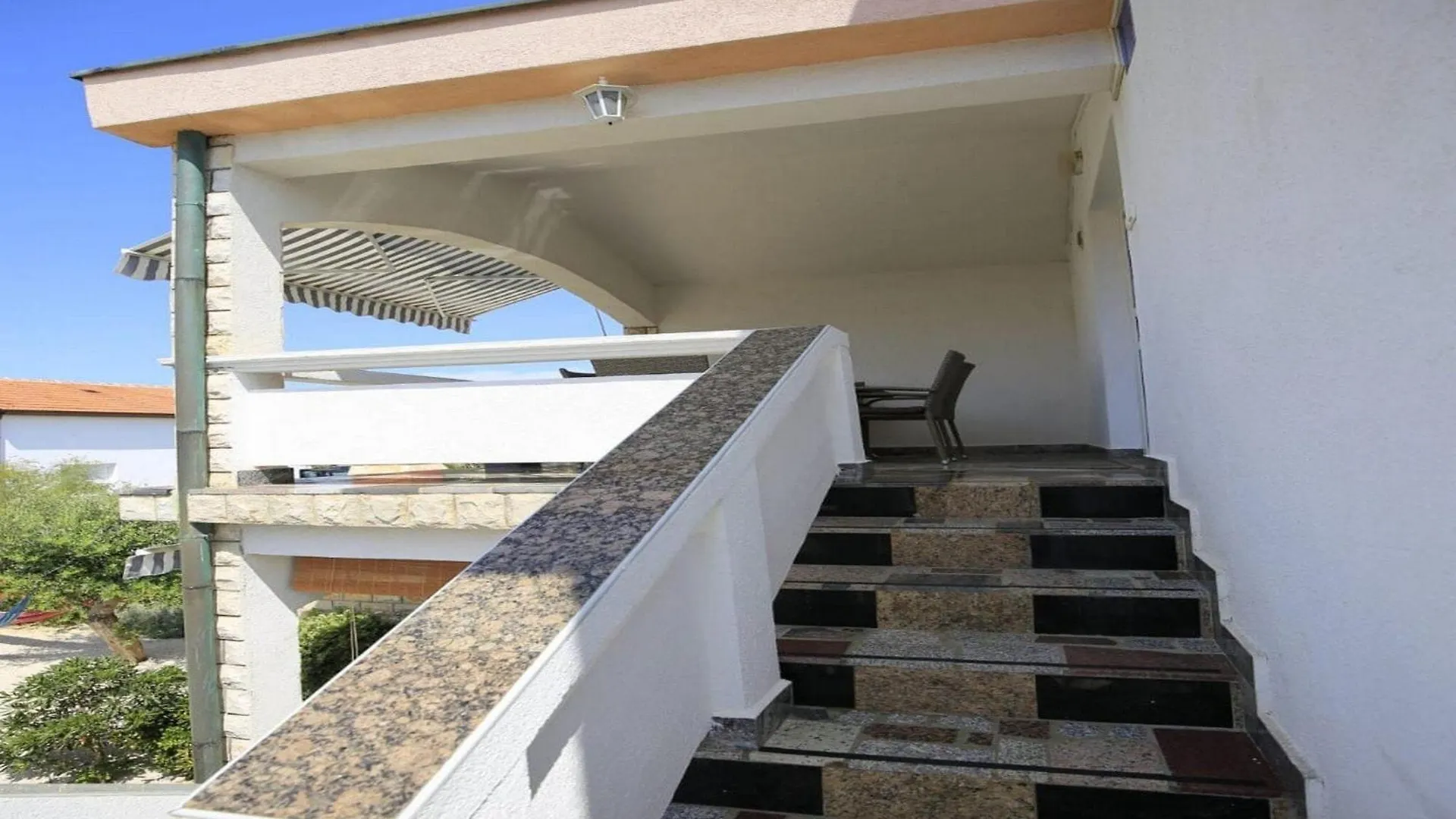 Apartment Barbara - Two Bedroom Apartment With Terrace Vir Croatia