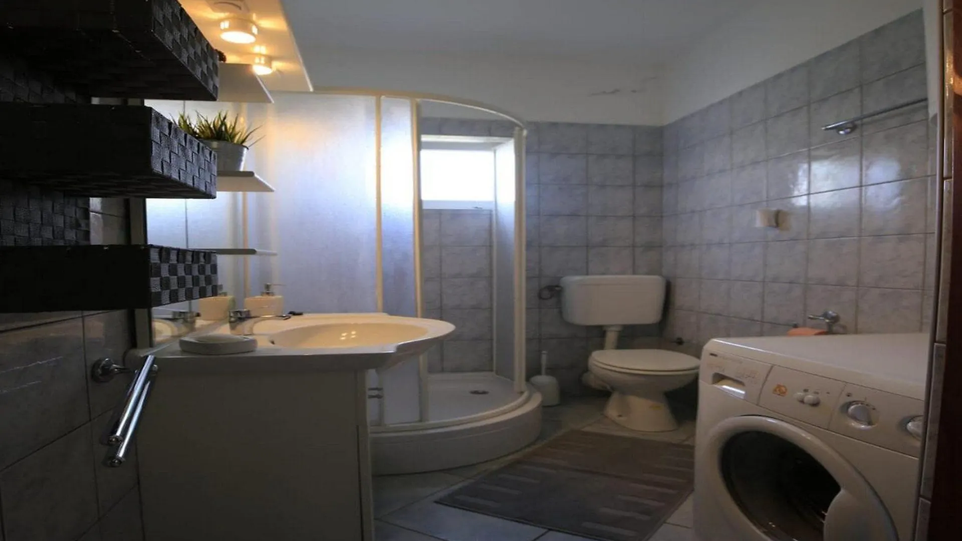 Apartment Barbara - Two Bedroom Apartment With Terrace Vir