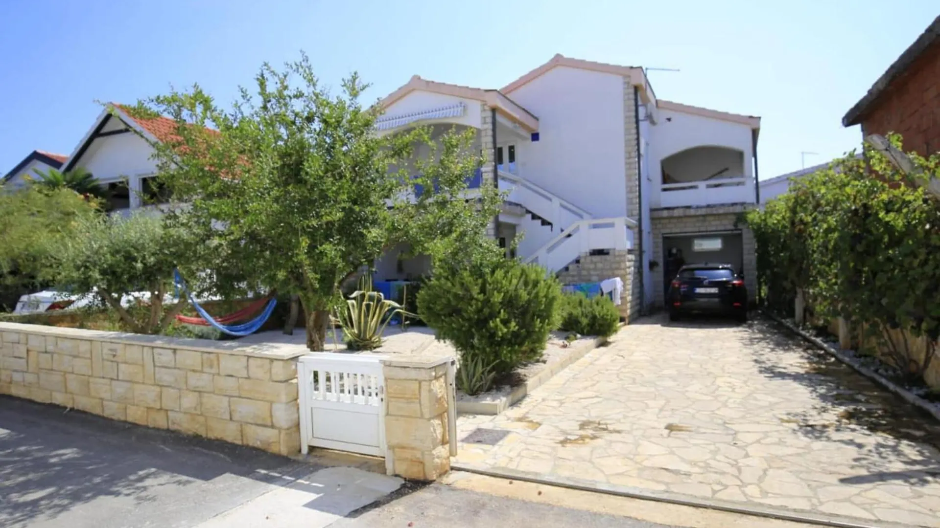 Apartment Barbara - Two Bedroom Apartment With Terrace Vir
